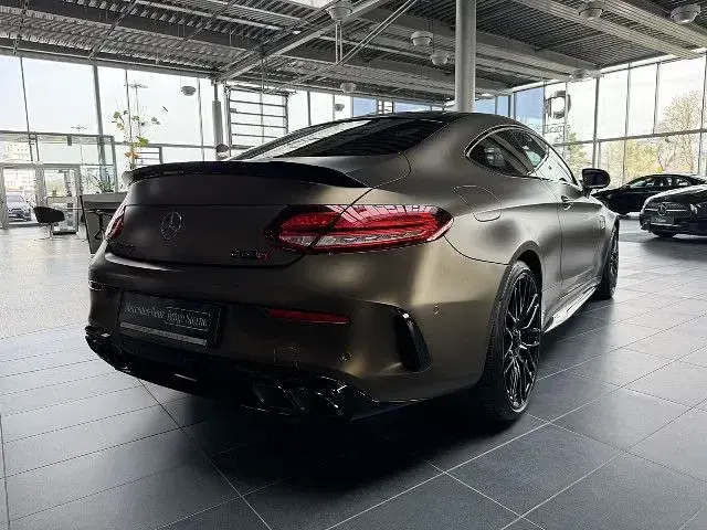 Gebraucht Mercedes C63S AMG AMG 510 PS (375 kW) 2022 Blau Coupé