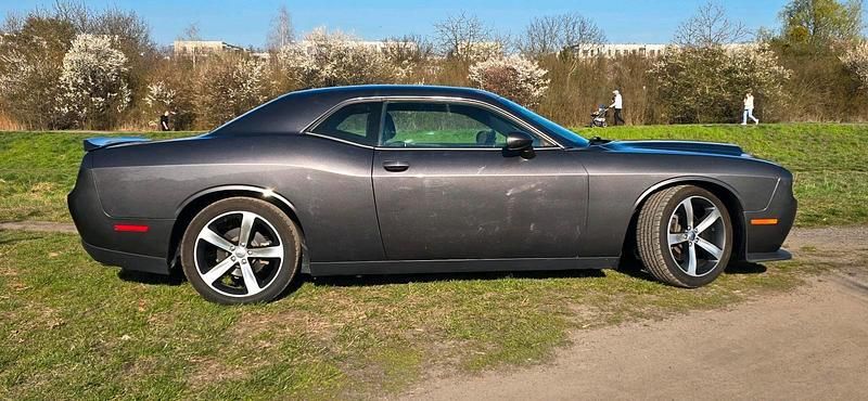 Gebraucht Dodge Challenger 360 PS (264 kW) 2019 Grau Coupé