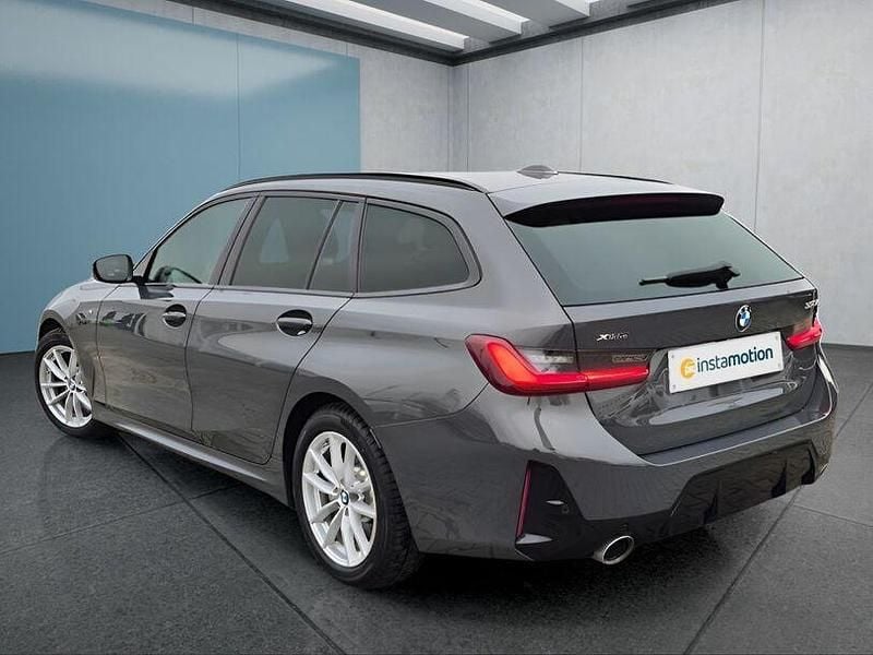 Gebraucht BMW 330 286 PS (210 kW) 2025 Grau Kombi