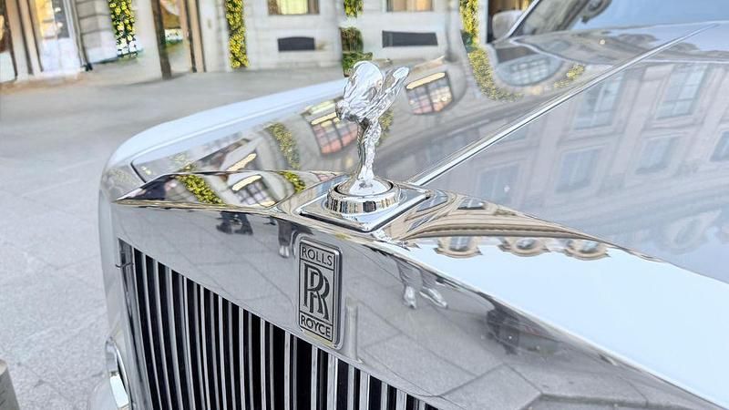 Gebraucht Rolls Royce Phantom 476 PS (350 kW) 2004 Grau Limousine