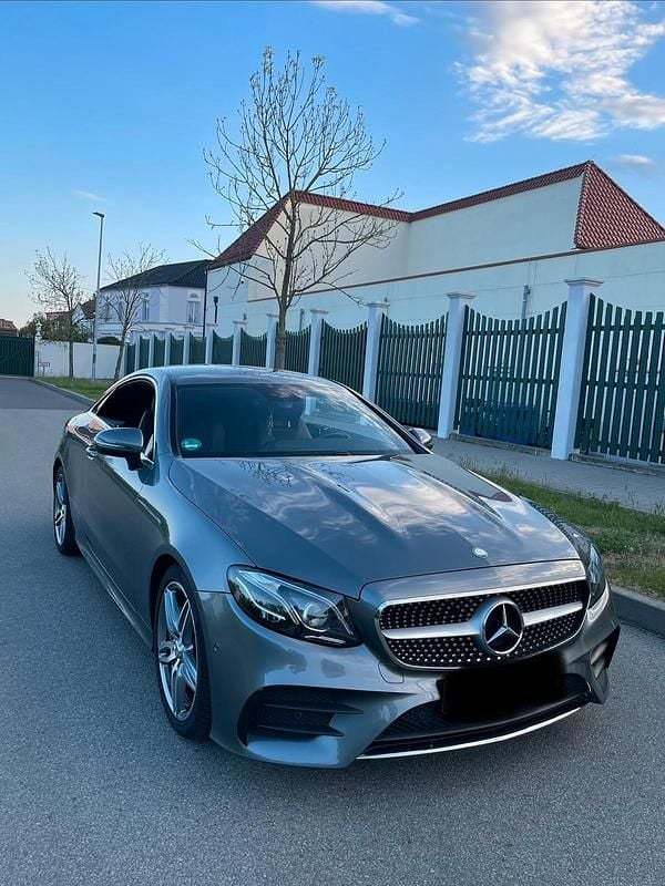 Gebraucht Mercedes E200 184 PS (135 kW) 2017 Grau Coupé