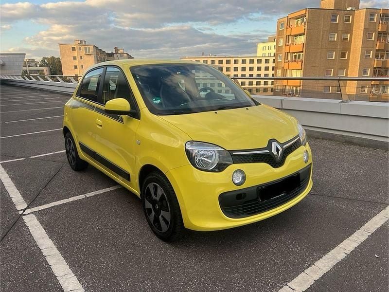 Gelb Gebraucht 2015 Renault Twingo Expression Kleinwagen | 4.700 € (Superpreis) - Bild 1/4