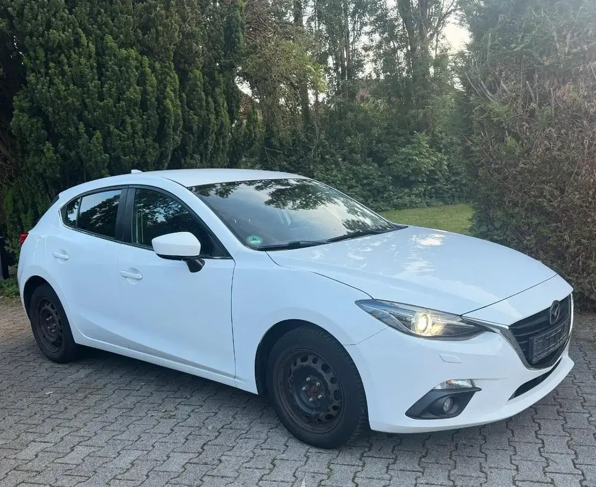 Gebraucht Mazda 3 105 PS (77 kW) 2016 Weiß Limousine