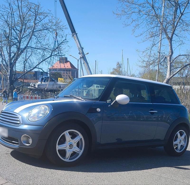 Second-hand Mini Cooper 120 CP (88 kW) 2009 Albastru Hatchback
