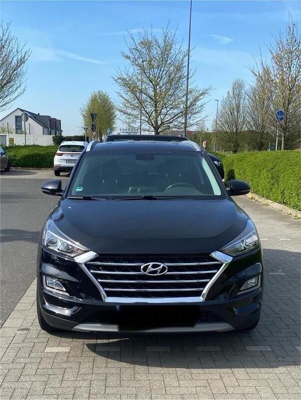 Schwarz Gebraucht 2019 Hyundai Tucson SUV | 18.500 € (Guter Preis) - Bild 1/4