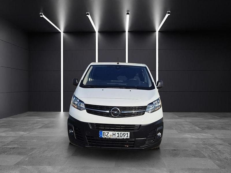 Gebraucht Opel Vivaro Edition 144 PS (105 kW) 2024 Kaolin weiß Van / Kleinbus