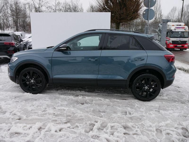 Neu VW T-Roc Style 150 PS (110 kW) 2026 Petroleum blue metallic SUV