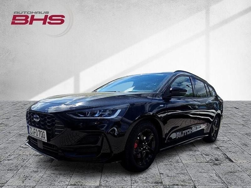 Gebraucht Ford Focus ST-Line 125 PS (91 kW) 2023 Agate black (schwarz) Kombi