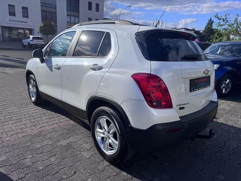 Gebraucht Chevrolet Trax LS 140 PS (102 kW) 2013 Weiß SUV