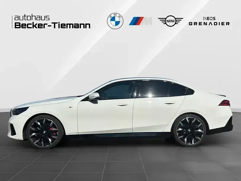 Gebraucht BMW 540 M Sport 286 PS (210 kW) 2025 Weiß Limousine