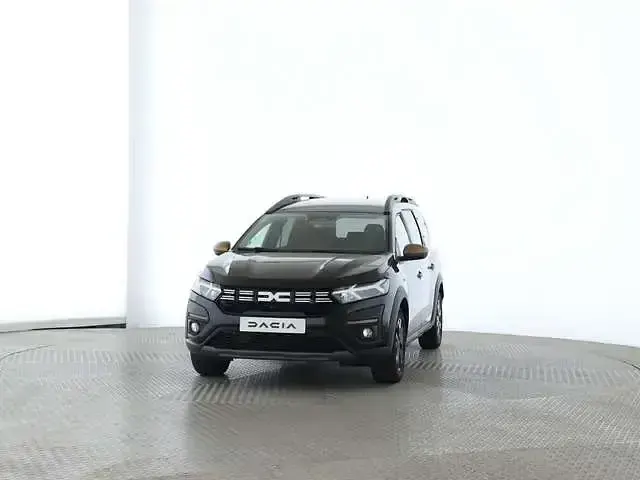 Gebraucht Dacia Jogger Extreme 110 PS (80 kW) 2024 Perlmuttschwarz Van / Kleinbus