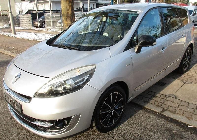 Gebraucht Renault Scénic Bose Edition 150 PS (110 kW) 2012 Grau Van / Kleinbus
