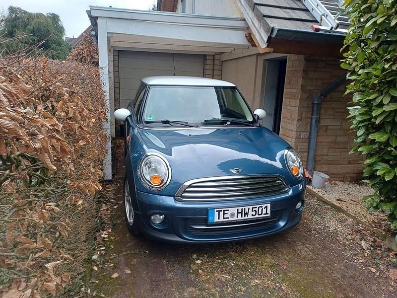 Gebraucht Mini Cooper 122 PS (89 kW) 2011 Blau Kleinwagen
