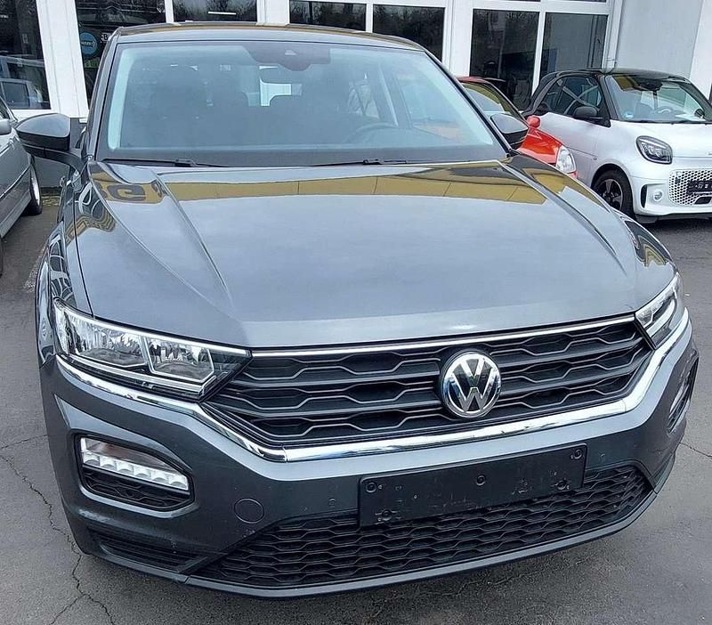 Gebraucht VW T-Roc Trendline 116 PS (85 kW) 2020 Indiumgrau metallic SUV