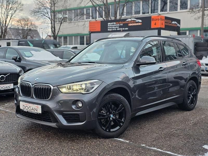 Grau Gebraucht 2016 BMW X1 Advantage SUV | 13.900 € (Fairer Preis) - Bild 1/4