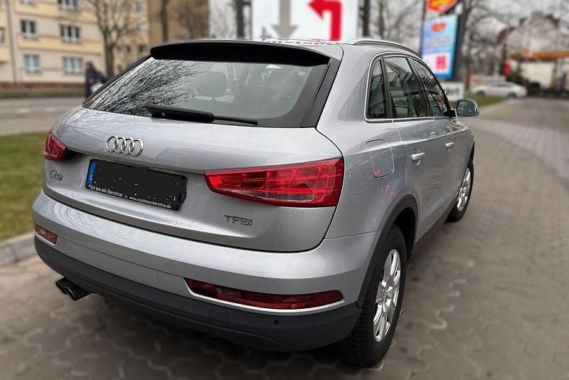 Gebraucht Audi Q3 Design 150 PS (110 kW) 2017 Silber SUV