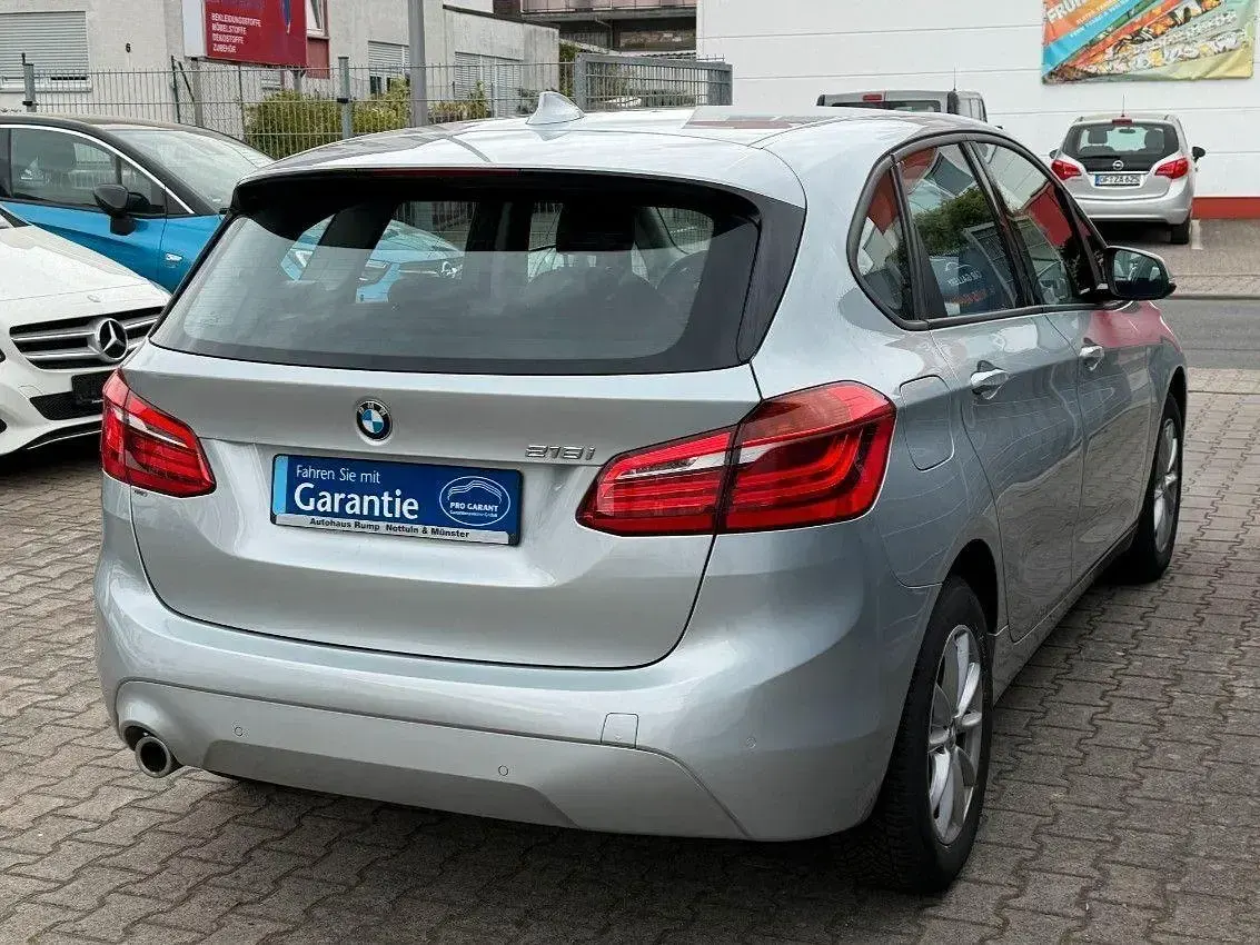 Gebraucht BMW 218 Advantage 140 PS (102 kW) 2019 Silber Kombi