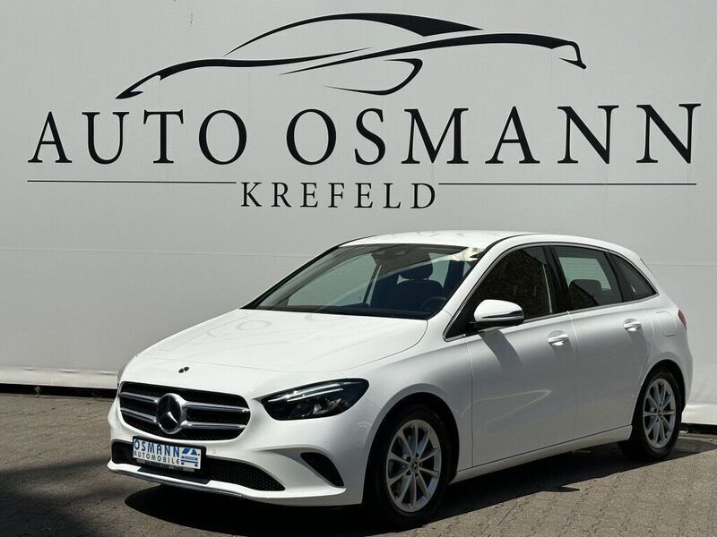 Weiß Gebraucht 2020 Mercedes B200 Progressive Van / Kleinbus | 24.950 € (Guter Preis) - Bild 1/4