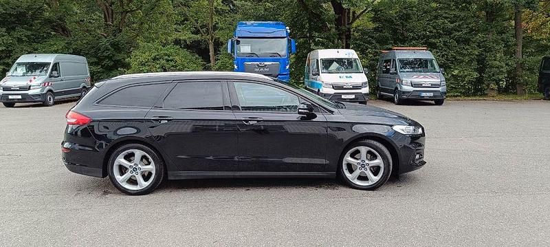 Schwarz Gebraucht 2019 Ford Mondeo Business Edition Kombi | 12.950 € (Superpreis) - Bild 1/4