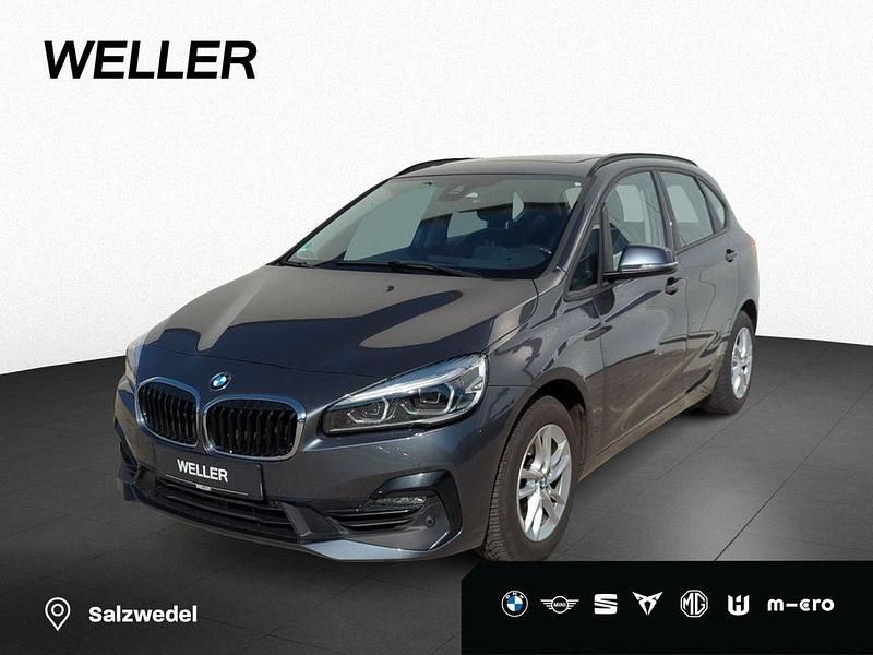 Mineralgrau (grau) Gebraucht 2020 BMW 218 Active Tourer Performance Van / Kleinbus | 16.990 € (Guter Preis) - Bild 1/4