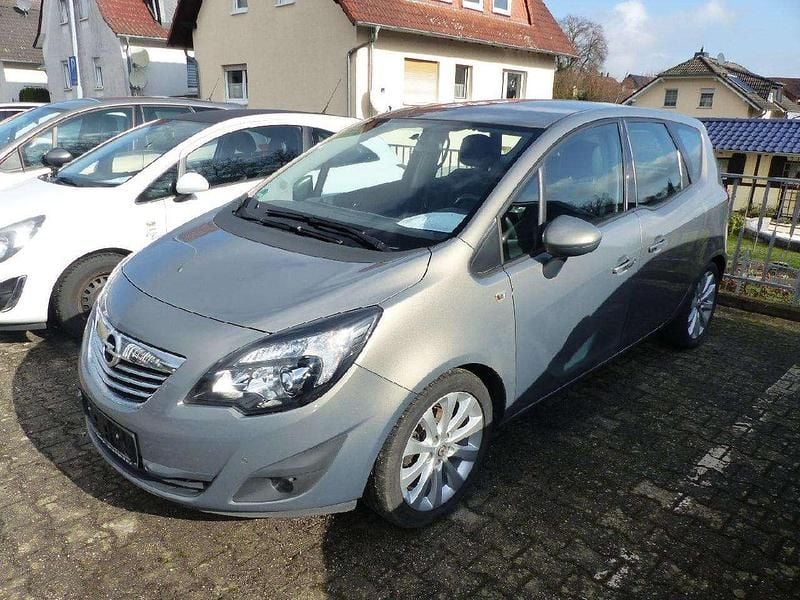 Gebraucht Opel Meriva Innovation 120 PS (88 kW) 2012 Muskatgrau/muskat braun(m2) Van / Kleinbus