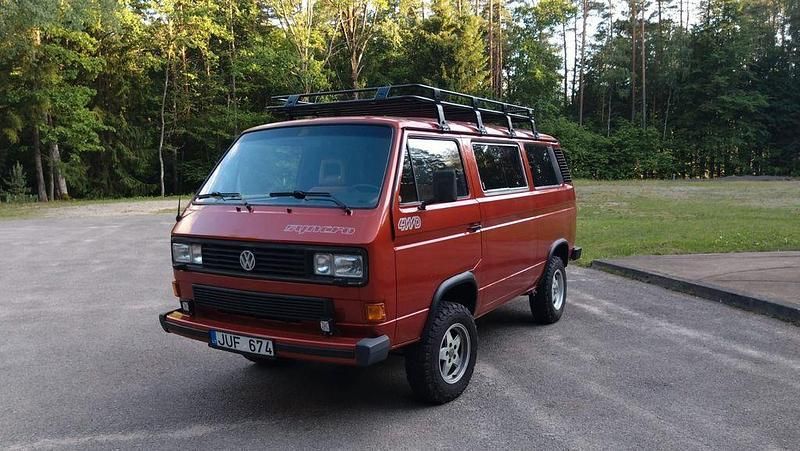 Rot Gebraucht 1990 VW T3 Van | 21.000 € - Bild 1/4