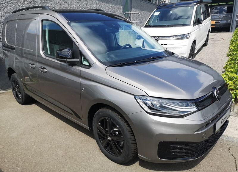 Neu VW Caddy Edition 122 PS (89 kW) 2025 Beige Van / Kleinbus