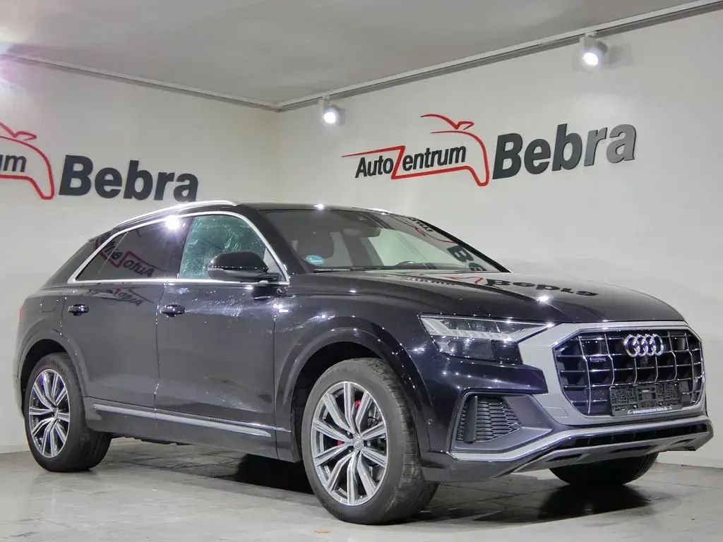 Gebraucht Audi Q8 S-Line 286 PS (210 kW) 2018 Orcaschwarz/deep black SUV