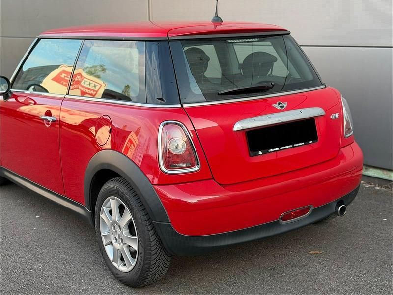 Gebraucht Mini Cooper 120 PS (88 kW) 2010 Rot Kleinwagen
