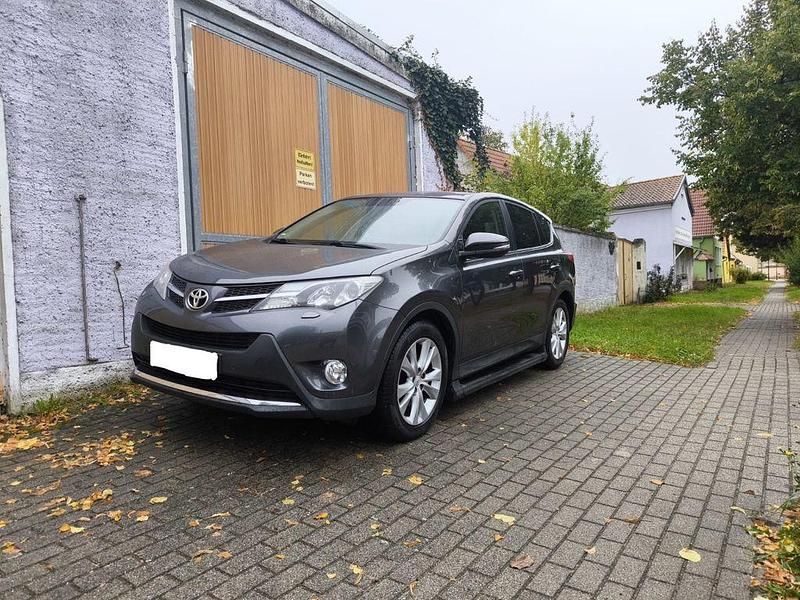 Grau Gebraucht 2013 Toyota RAV4 Executive SUV | 17.000 € (Fairer Preis) - Bild 1/4