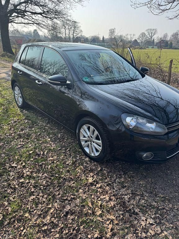 Gebraucht VW Golf VII Style 122 PS (89 kW) 2012 Schwarz Limousine