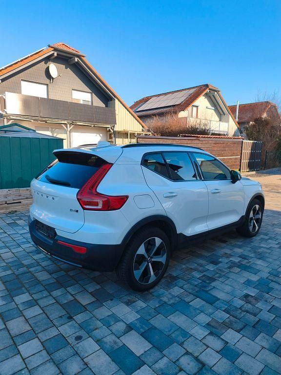 Gebraucht Volvo XC40 Ultimate 197 PS (144 kW) 2023 Weiß SUV