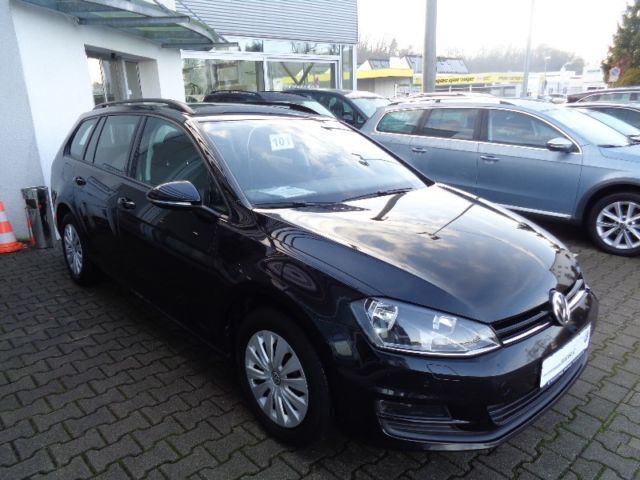 Gebraucht VW Golf VII Business 105 PS (77 kW) 2013 Schwarz metallic Kombi