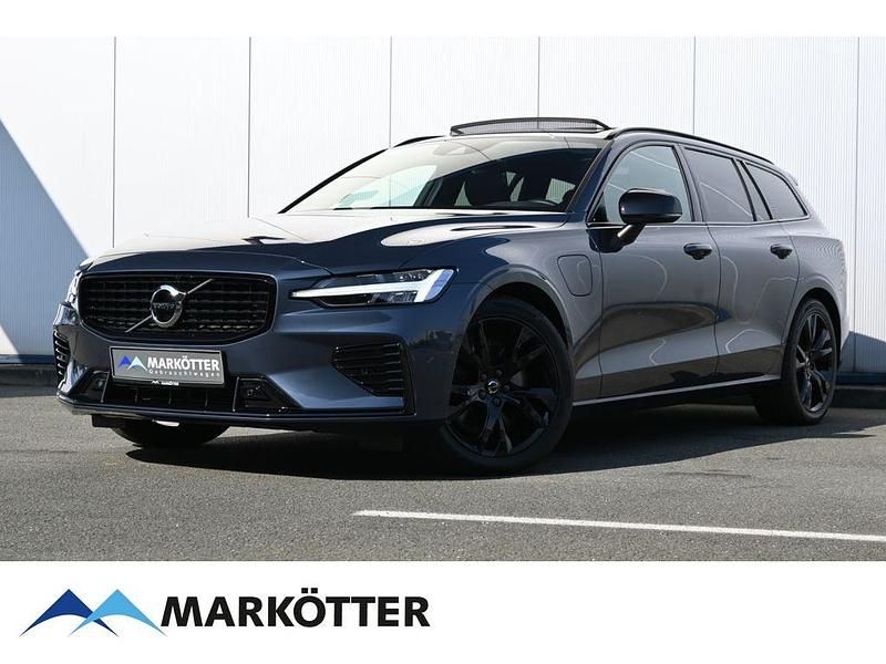 Blau Gebraucht 2022 Volvo V60 Plus Kombi | 34.850 € (Fairer Preis) - Bild 1/4