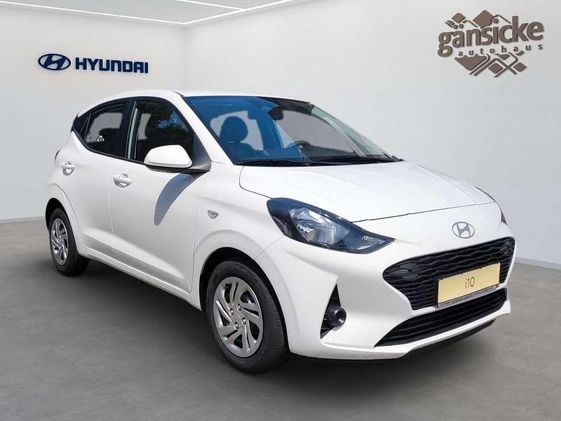 Neu Hyundai i10 Select 63 PS (46 kW) 2025 Atlas withe Kleinwagen