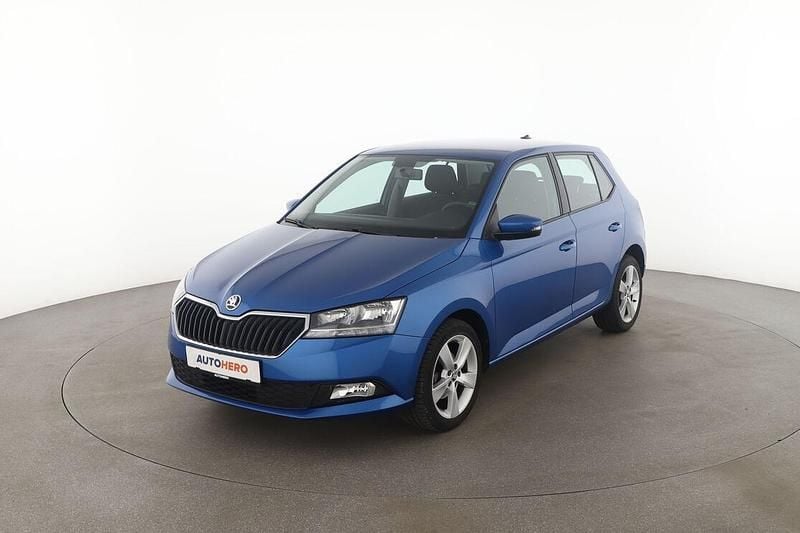 Blau Gebraucht 2019 Skoda Fabia Cool Plus Kleinwagen | 11.190 € (Superpreis) - Bild 1/3