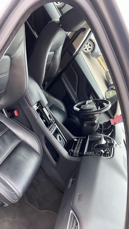 Gebraucht Jaguar F-Pace 132 PS (97 kW) 2017 Grau SUV