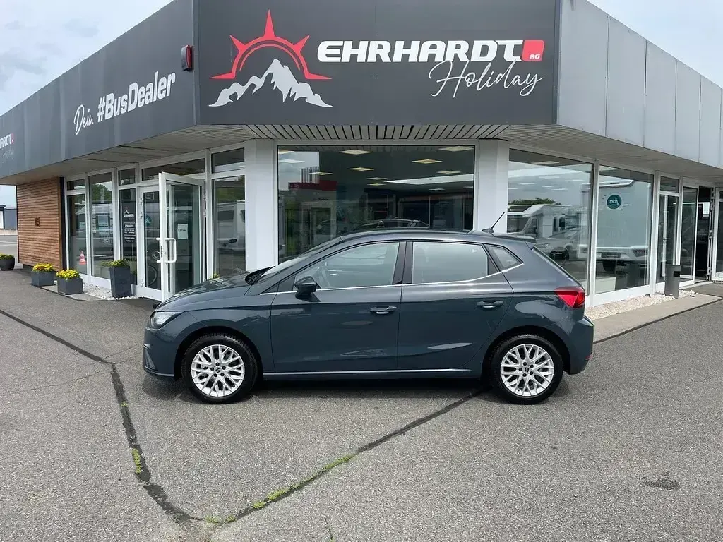 Neu Seat Ibiza XCELLENCE 85 PS (62 kW) 2025 Blau Kleinwagen
