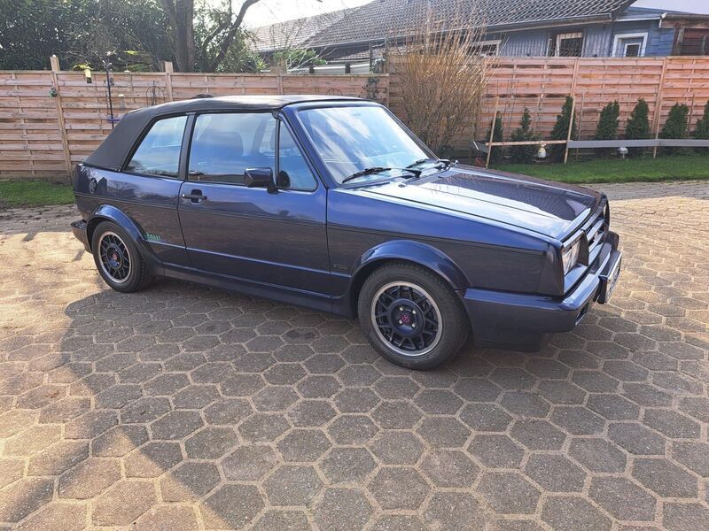Blau Gebraucht 1991 VW Golf Cabriolet Coast Cabrio | 11.250 € - Bild 1/4