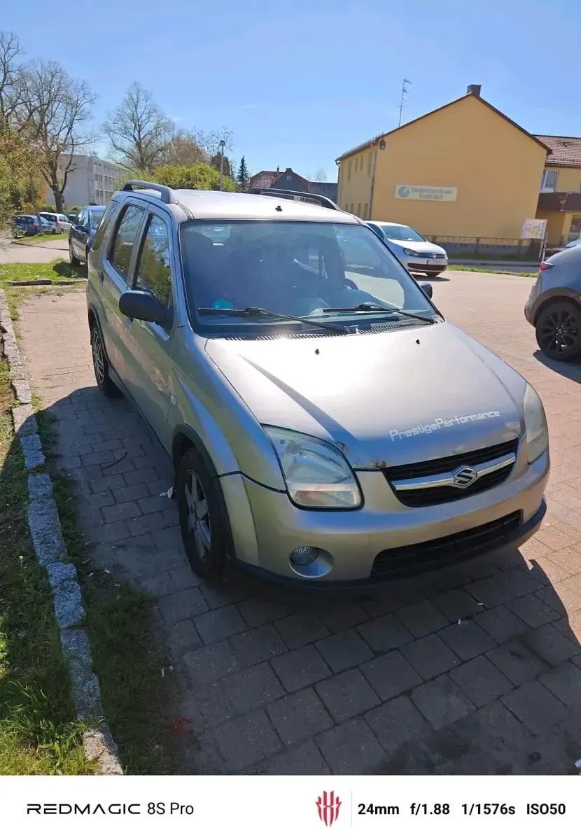 Gebraucht Suzuki Ignis 70 PS (51 kW) 2005 Grau Kleinwagen