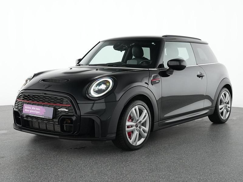 Gebraucht Mini John Cooper Works 231 PS (169 kW) 2022 Midnight black Kleinwagen