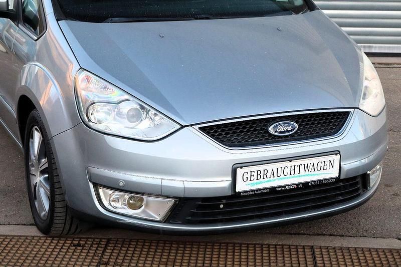 Silber Gebraucht 2007 Ford Galaxy Van / Kleinbus | 5.990 € (Fairer Preis) - Bild 1/4