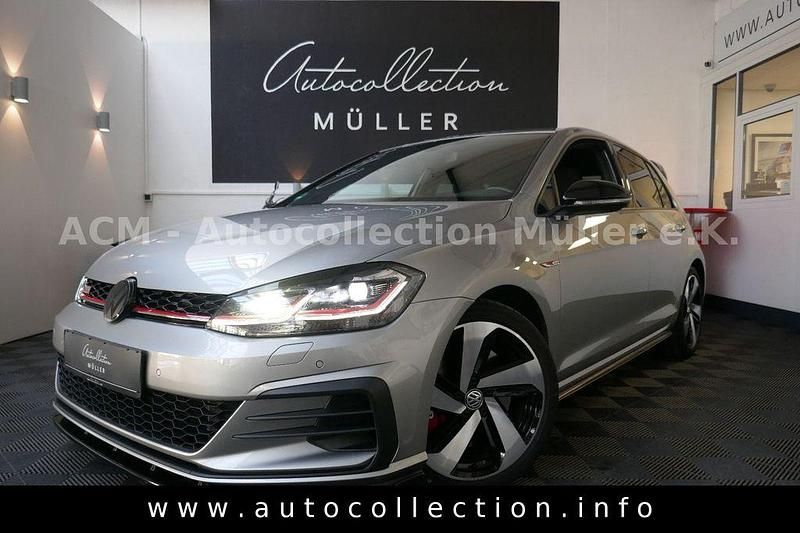 Tungsten silver metallic (metallic) Gebraucht 2020 VW Golf GTI Limousine | 23.997 € (Fairer Preis) - Bild 1/4