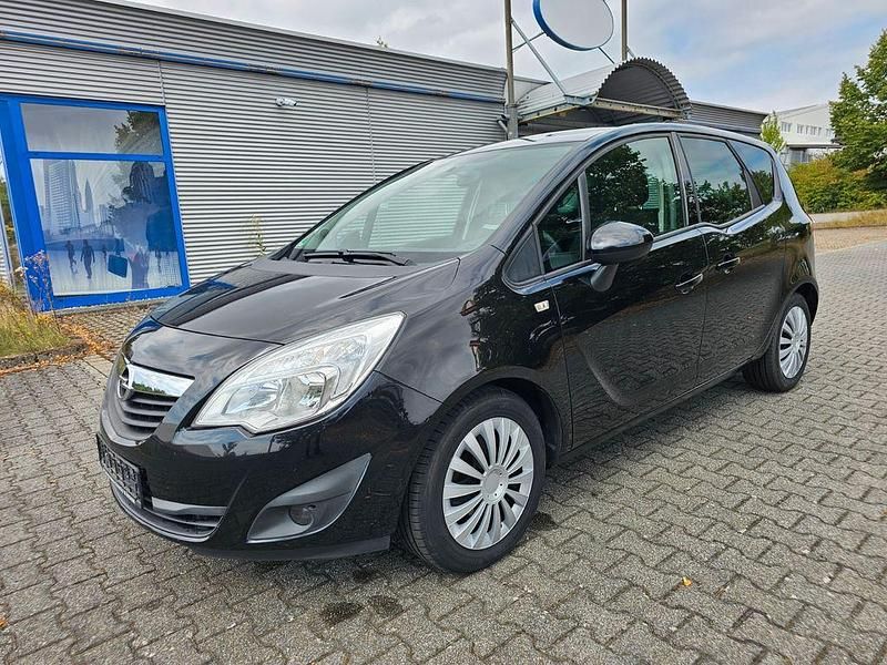 Gebraucht 2011 Opel Meriva Color Edition Van / Kleinbus | 2.400 € (Guter Preis) - Bild 1/4