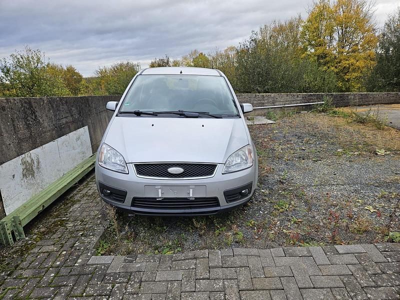 Silber Gebraucht 2004 Ford C-MAX Van / Kleinbus | 750 € - Bild 1/4