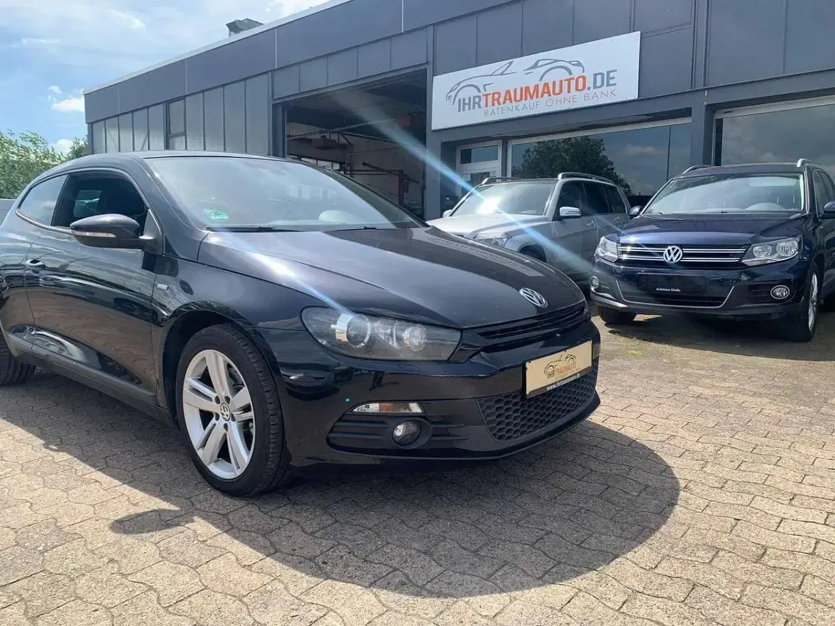 Gebraucht VW Scirocco Match 160 PS (117 kW) 2012 Deep black perleffekt Coupé