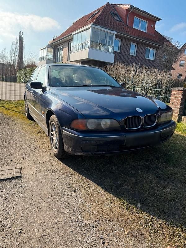 Gebraucht BMW 520 150 PS (110 kW) 1998 Blau Limousine