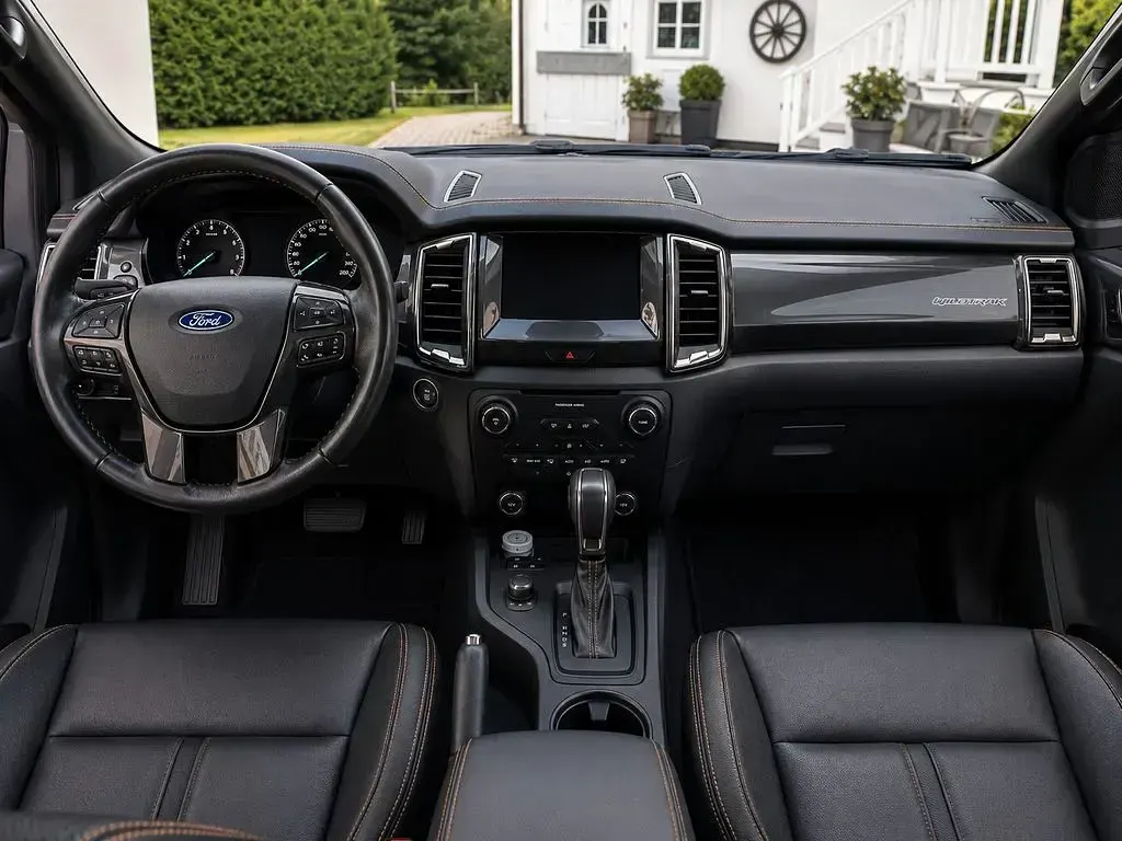 Gebraucht Ford Ranger 212 PS (155 kW) 2019 Orange Pickup