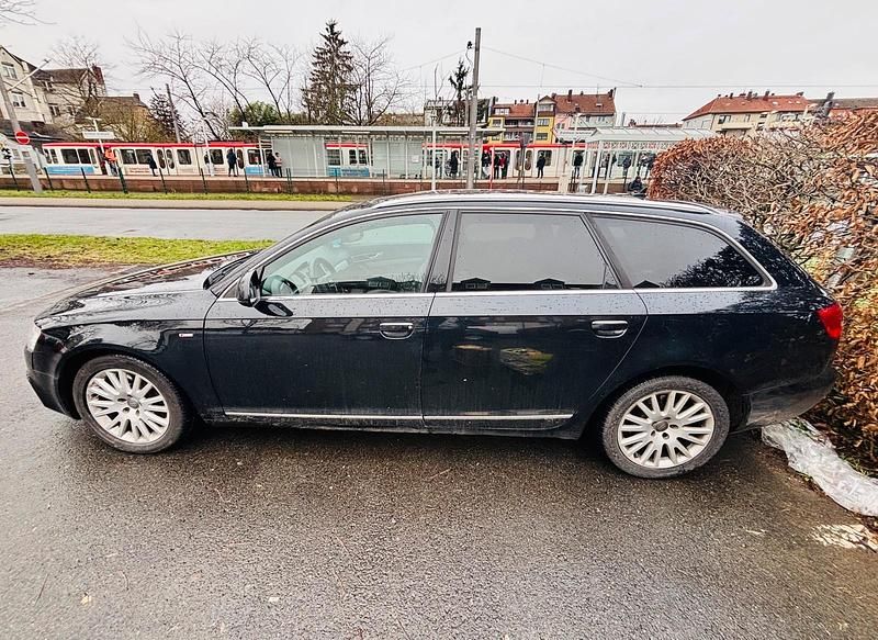 Gebraucht Audi A6 Comfort 197 PS (144 kW) 2010 Schwarz Kombi