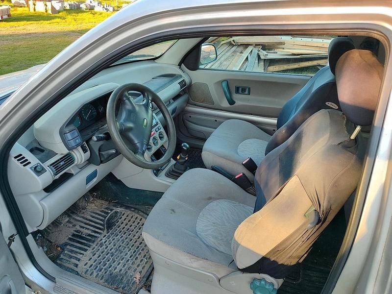 Gebraucht Land Rover Freelander 100 PS (73 kW) 2001 Silber SUV